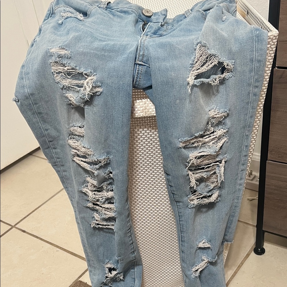 American Eagle Outfitters High Rise Distressed Blue Jeans